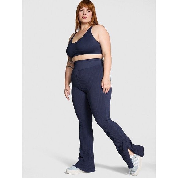 Pink Soft Seamless Cable Knit Flare‎ Navy Blue Leggings Size Large - Picture 1 of 12